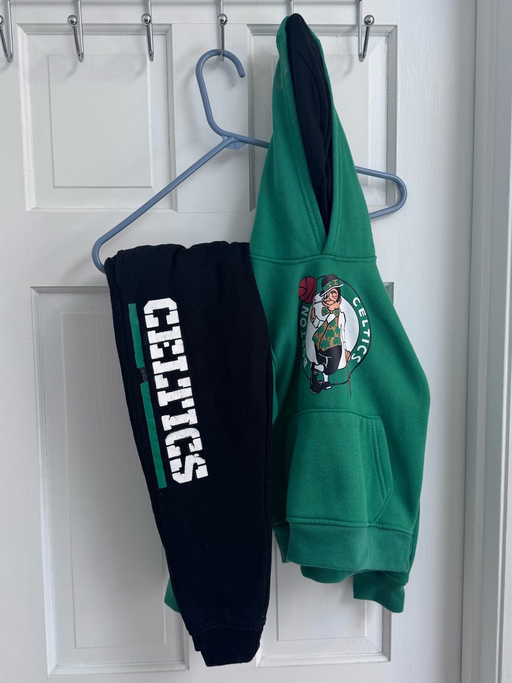 ☘️🏀 NBA Boston Celtics Green Kids Hoodie Sweatsuit: pants and hoodie